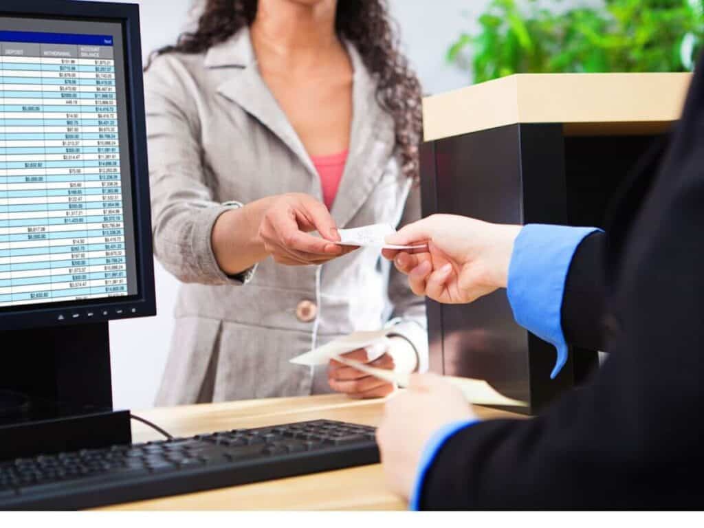 Professional banking consultant